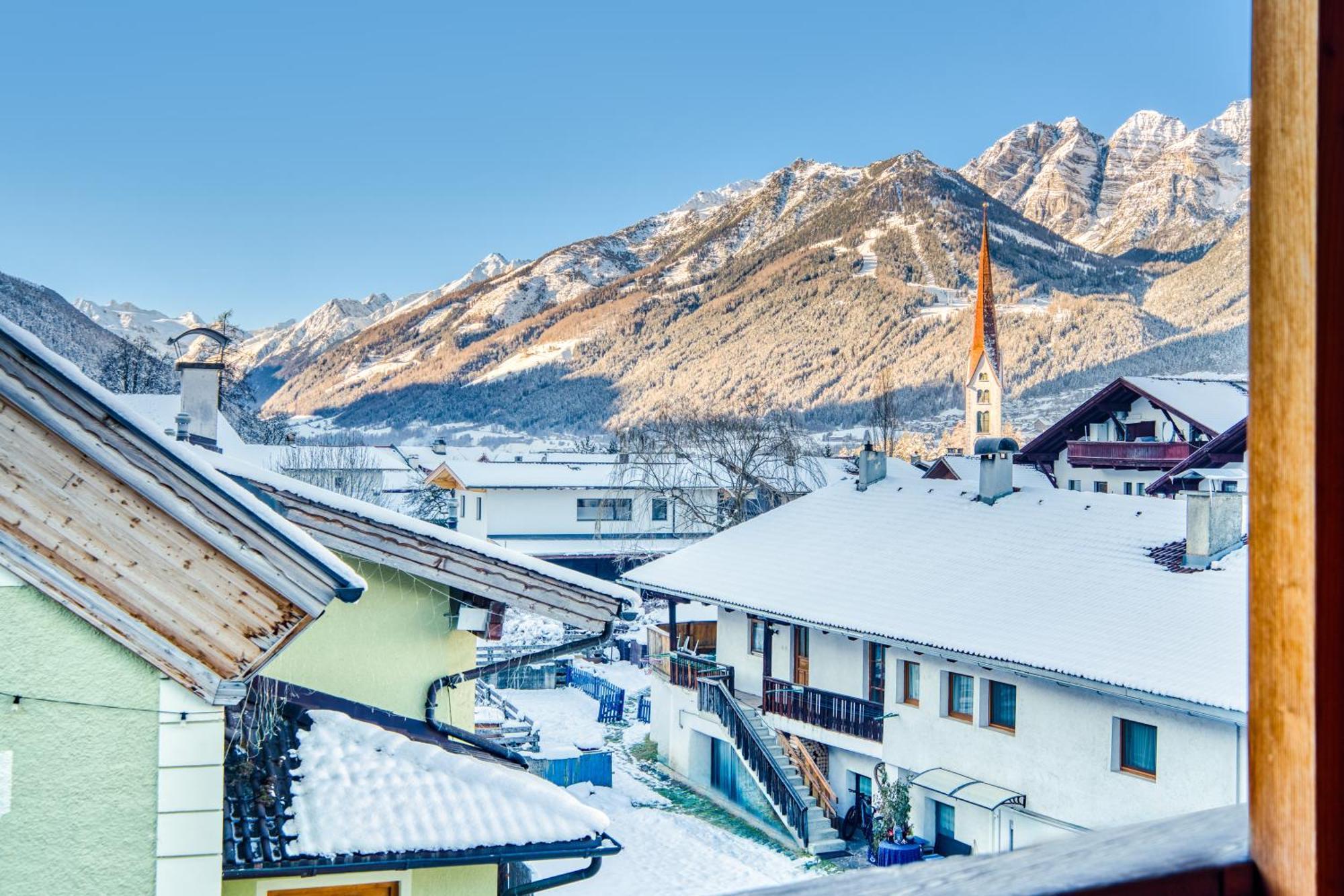 Hotel Alpenstolz Mieders Extérieur photo