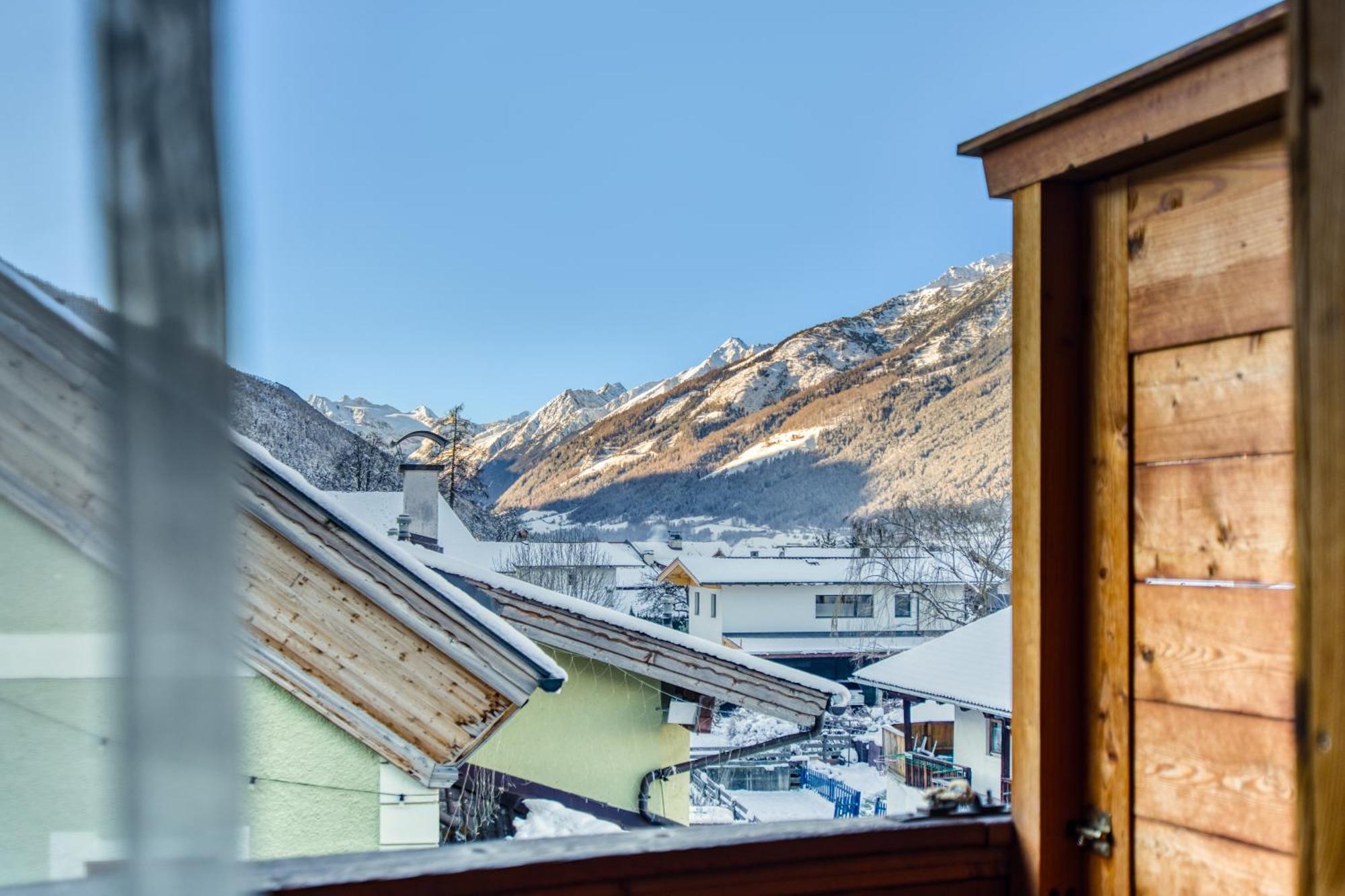 Hotel Alpenstolz Mieders Extérieur photo