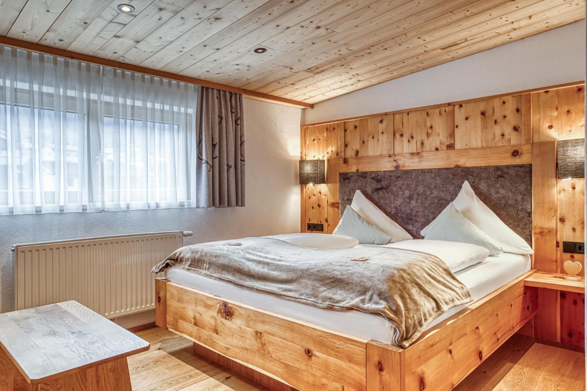 Hotel Alpenstolz Mieders Chambre photo